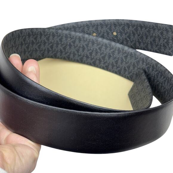 MICHAEL KORS 4-in-1 Reversible Belt. Black Solid Leather and Canvas Logo. NEW! - Picture 5 of 12